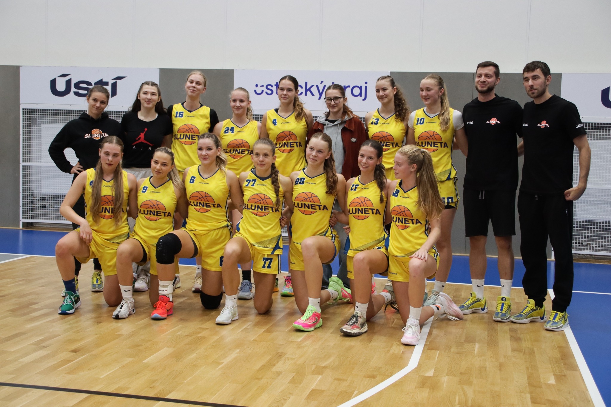 Juniorky U19 pokračují v sympatických výkonech!